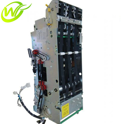 La máquina del cajero automático parte la máquina 4450677375 445-0677375 del cajero automático de Of Bank del presentador de NCR 5877